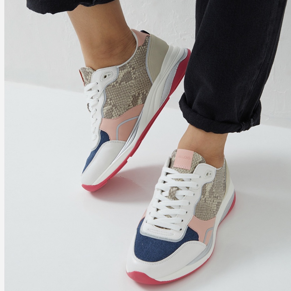 Aldo sneakers-worn once in studio